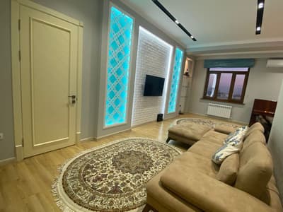 Аренда 2-комн. кв. 100 м²