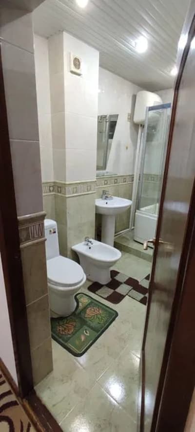 Аренда 3-комн. кв. 100 м² — улица Мирабад, 19