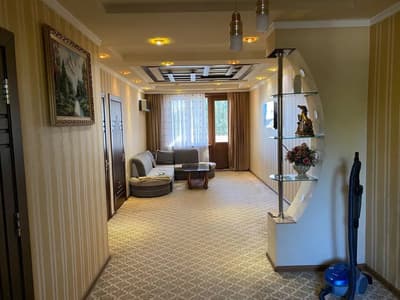 Аренда 3-комн. кв. 60 м² — улица Сарабустон