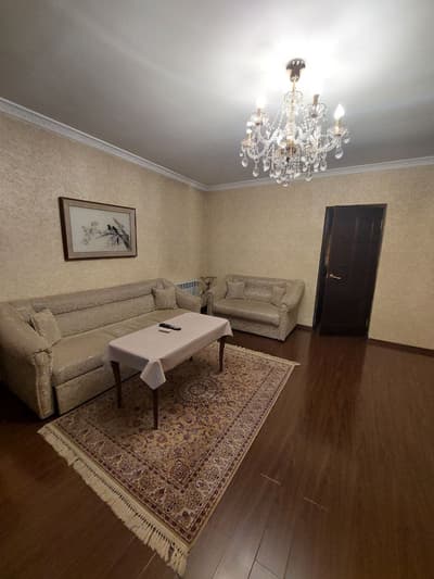 Аренда 2-комн. кв. 65 м² — улица Якуба Коласа, 3