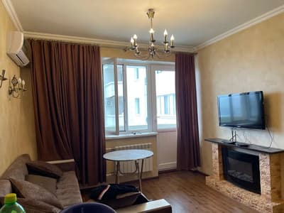 Аренда 2-комн. кв. 55 м² — улица Ахмада Дониша