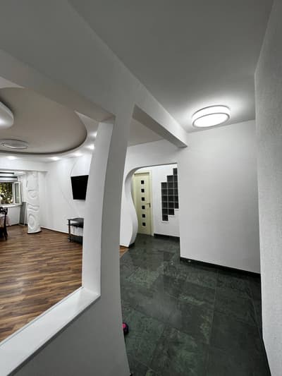 Аренда 3-комн. кв. 120 м² — улица Авлиё-Ота, 3