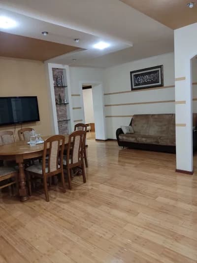 Аренда 4-комн. кв. 100 м² — улица Шота Руставели, 39