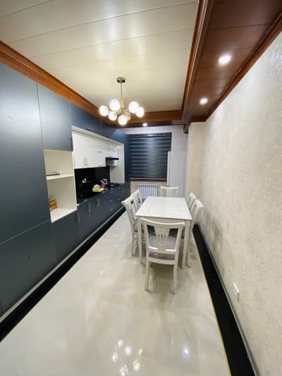 Аренда 3-комн. кв. 120 м² — 4-й квартал