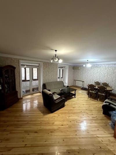 Аренда 4-комн. кв. 90 м² — улица Чимкент, 21