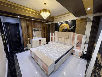 Аренда 3-комн. кв. 135 м² — 4-й квартал, 54