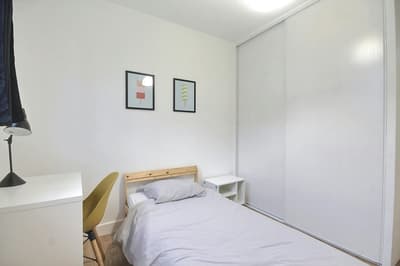 Аренда 2-комн. кв. 55 м² — улица Мирабад