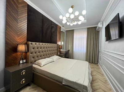 Аренда 3-комн. кв. 80 м² — 13-й квартал, 5