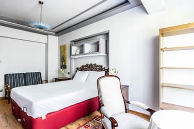 Аренда 2-комн. кв. 62 м² — Карасарайская улица