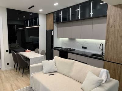 Аренда 2-комн. кв. 51 м² — улица Лабзак