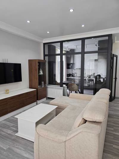 Аренда 2-комн. кв. 70 м² — улица Сайрам