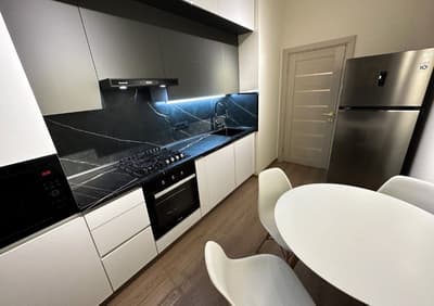 Аренда 3-комн. кв. 70 м² — жилой комплекс Манзара
