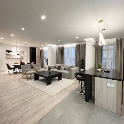 Аренда 3-комн. кв. 115 м² — улица Садыка Азимова, 46