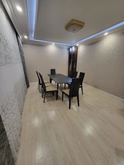 Аренда 4-комн. кв. 90 м² — улица Нукус