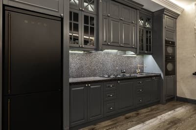 Аренда 3-комн. кв. 76 м² — 13-й квартал, 16