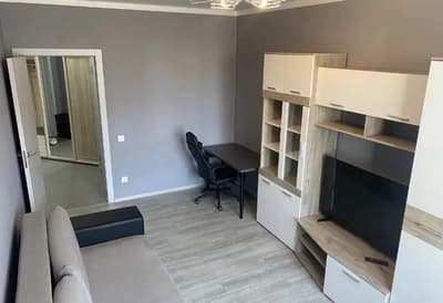 Аренда 1-комн. кв. 50 м² — массив Ц-2