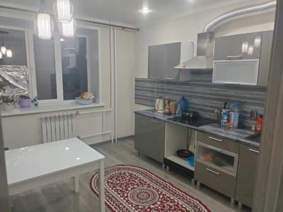Аренда 2-комн. кв. 100 м² — улица Юсуфа Хос Ходжиба