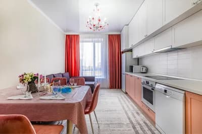Аренда 4-комн. кв. 100 м² — улица Инокобод