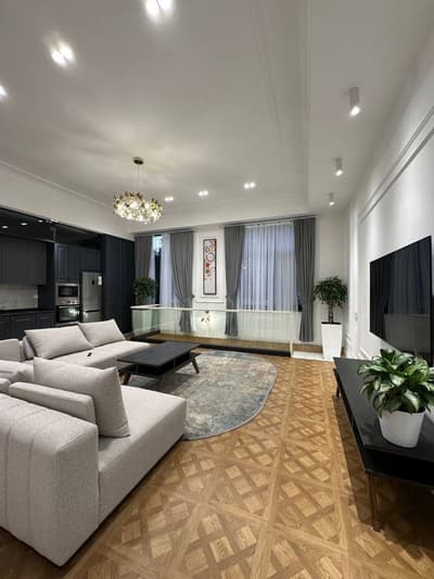 Аренда 4-комн. кв. 230 м² — улица Мирабад, 21