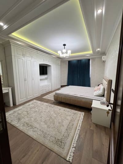 Аренда 4-комн. кв. 174 м² — улица Глинки, 40