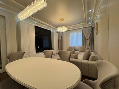 Аренда 4-комн. кв. 112 м² — 11-й квартал