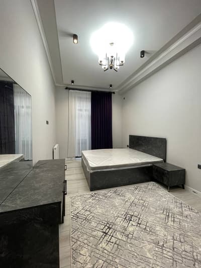 Аренда 2-комн. кв. 62 м² — улица Эльбека