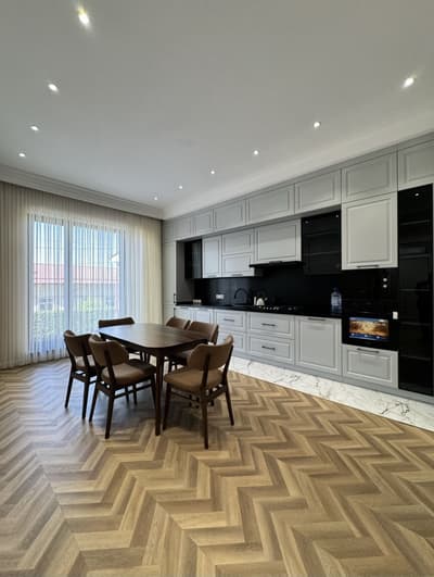 Аренда 6-комн. коммерция 470 м² — улица Икбол