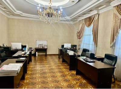 Аренда 6-комн. коммерция 400 м² — улица Мукими