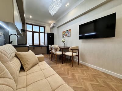 Аренда 3-комн. кв. 90 м² — жилой комплекс Казахстан