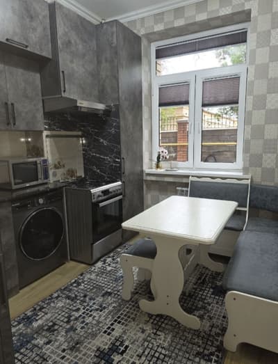 Аренда 4-комн. кв. 100 м² — жилой комплекс Parisien