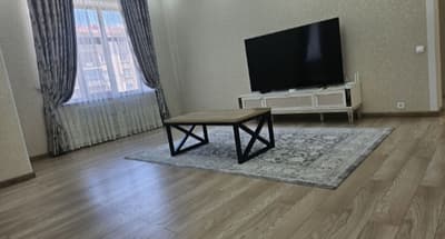 Аренда 4-комн. кв. 178 м² — улица Тараса Шевченко