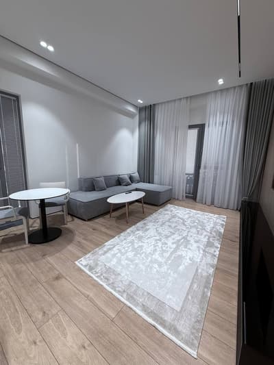 Аренда 2-комн. кв. 53 м² — 4-й квартал