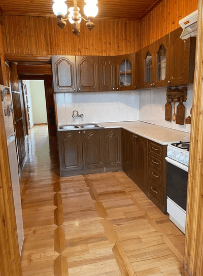 Продажа 4-комн. кв. 100 м² — улица Фидокор, 12