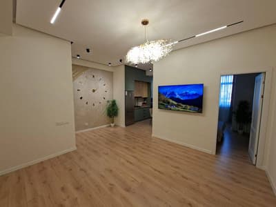 Продажа 4-комн. кв. 110 м² — улица Баку