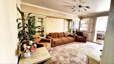 Продажа 4-комн. кв. 97 м² — массив Кашгар