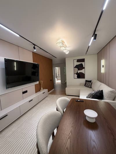 Продажа 3-комн. кв. 70 м² — метро Космонавтов