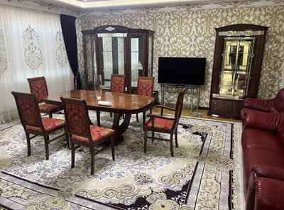 Аренда 4-комн. кв. 130 м² — улица Садыка Азимова