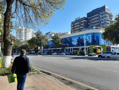 Продажа 4-комн. кв. 140 м² — улица Нукус, 89