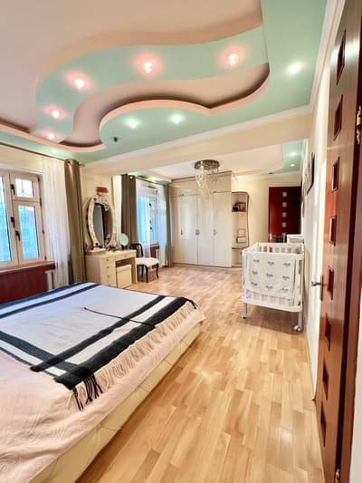 Продажа 4-комн. кв. 182 м² — улица Айбека, 55, подъезд 2