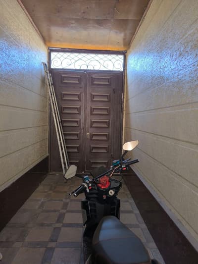 Продажа 4-комн. коммерция 120 м² — улица Салар