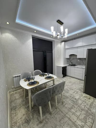 Аренда 2-комн. кв. 60 м² — улица Яккасарай