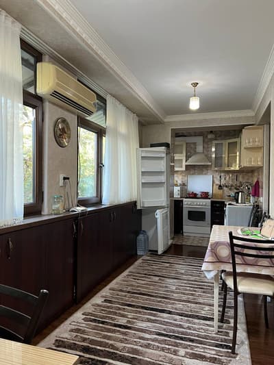 Аренда 3-комн. кв. 80 м² — улица Буюк Ипак Йули