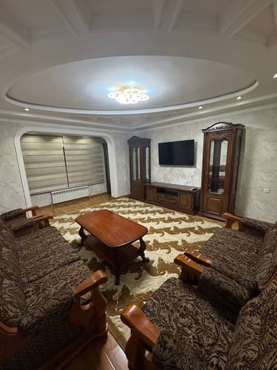 Продажа 3-комн. кв. 72 м² — улица Себзар