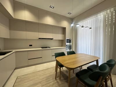 Продажа 5-комн. коммерция 165 м² — жилой комплекс Alfraganus