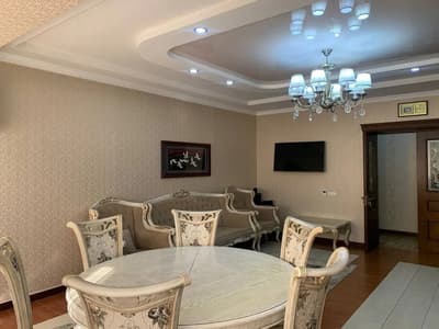 Аренда 4-комн. кв. 150 м²