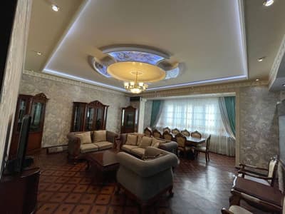 Аренда 4-комн. кв. 160 м² — 26