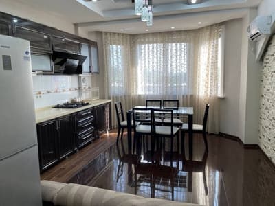 Аренда 3-комн. кв. 110 м² — 42/14