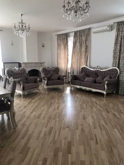 Аренда 4-комн. кв. 225 м²