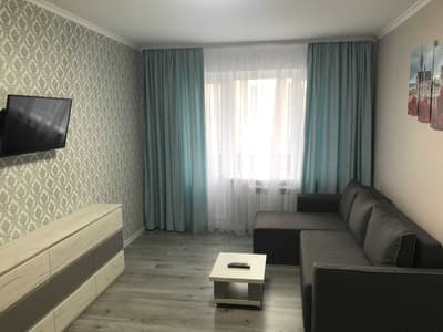 Аренда 2-комн. кв. 80 м² — 36Б