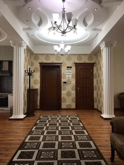 Аренда 3-комн. кв. 150 м²